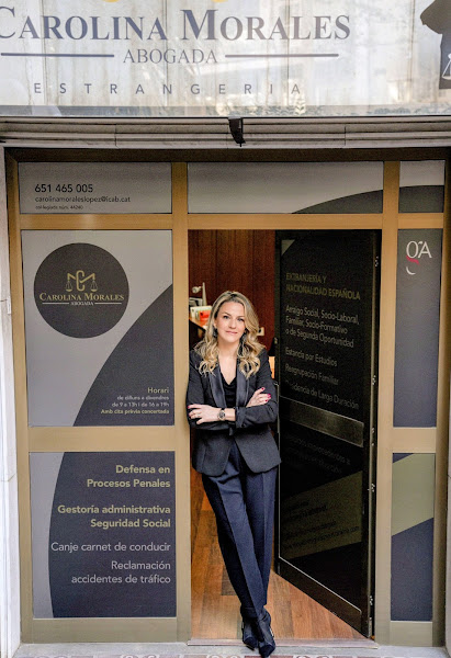 CAROLINA MORALES LÓPEZ - ABOGADA EXTRANJERÍA en Reus: Abogado para extranjería